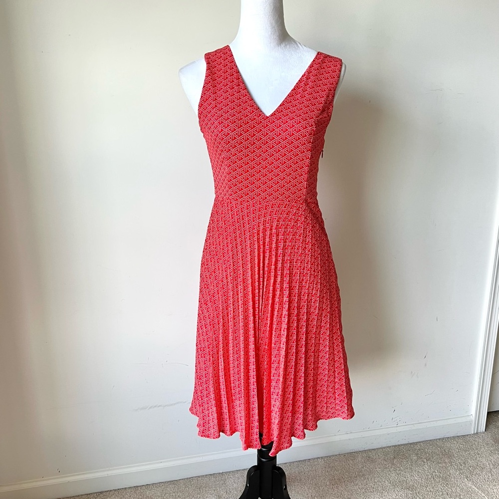 BANANA REPUBLIC Geometric Accordion Pleated Sleeveless Dress—SZ. 2